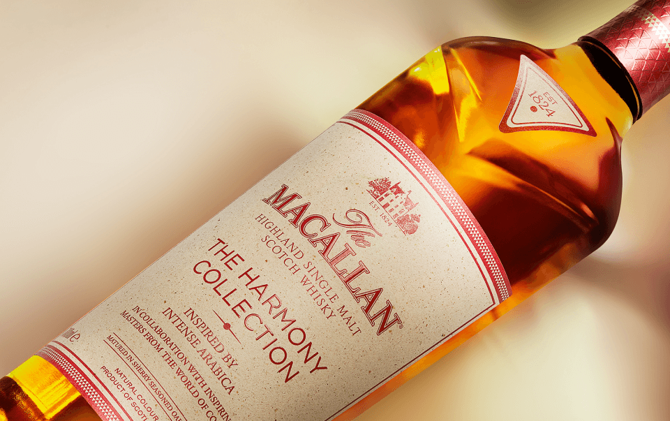 תקריב בקבוק Macallan harmony collection